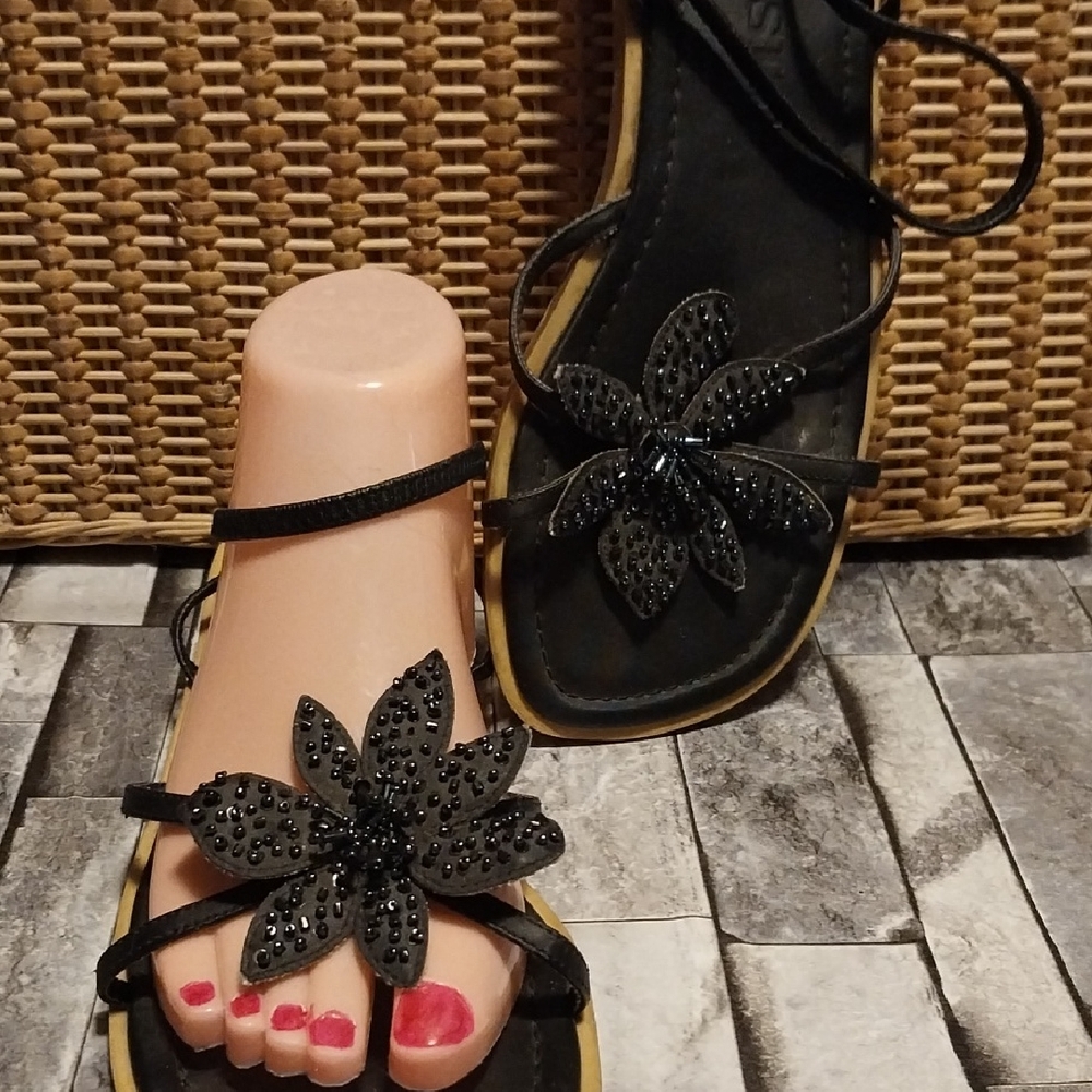 New York Transit Sandals